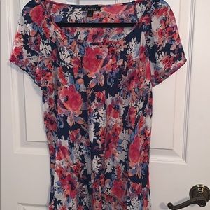 EUC Roz & Ali Navy Blue w Pink Flowing Blouse